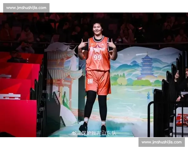 杨毅力荐张子宇留国内：WNBA 高强度或重蹈姚明覆辙