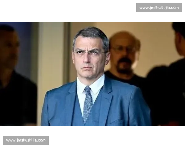 科莫利赴美逼宫 DV9 续约 世俱杯低迷成变数 科莫利赴美逼宫 DV9 续约 世俱杯低迷成变数