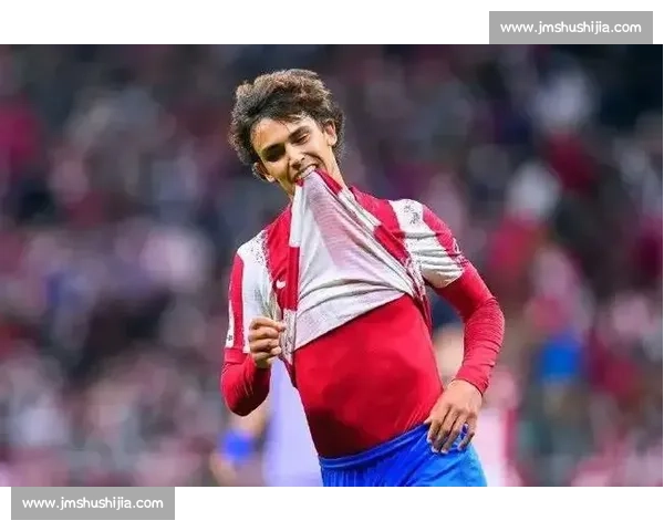 巴雷罗炮轰比赛中断:节奏全乱,球员状态受致命打击 巴雷罗炮轰比赛中断:节奏全乱,球员状态受致命打击