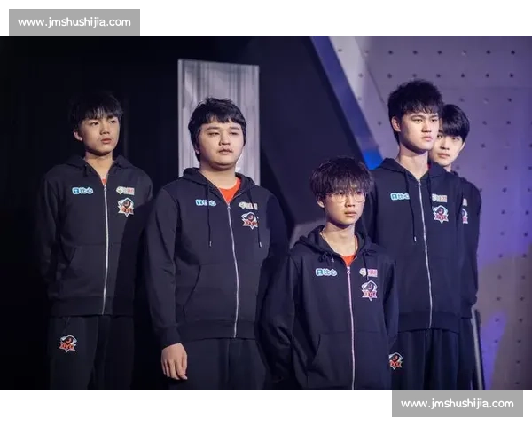 周睿羊速胜陈笑天 华东师大校友队升甲关键战图集