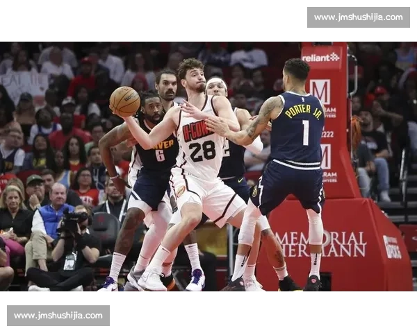 自由市场首日：火箭掀锋线革命，灰熊豪赌未来，湖勇深陷困局