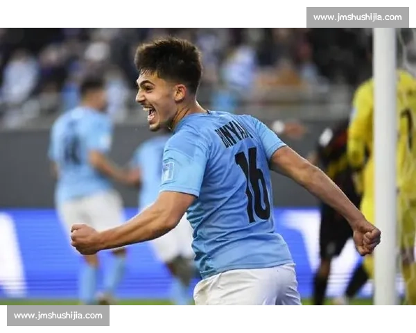 葡体续约 21 岁青训后卫莫雷拉至 2028 年，后防新星踏上五年成长之路